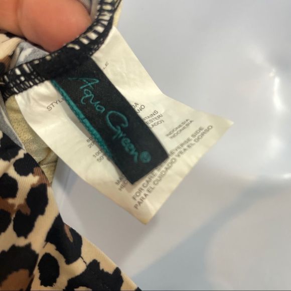 Aqua Green Animal Print Twist Top Over The Shoulder One-piece Swimsuit S… - Picture 7 of 9